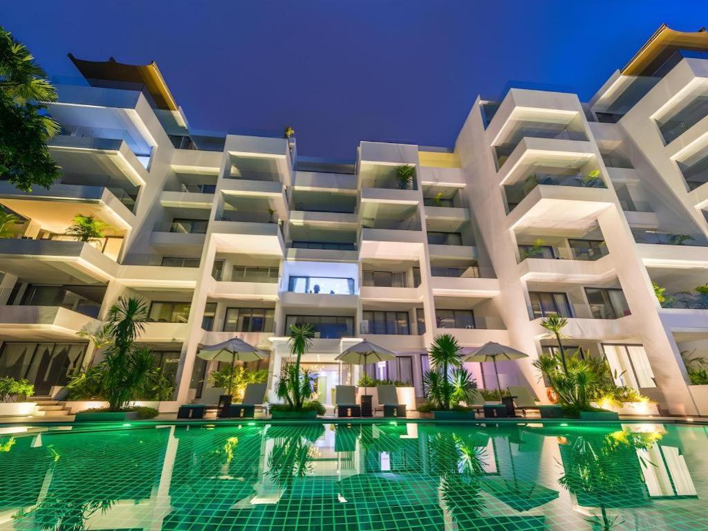 Sansuri Resort пляж Сурин Екстер'єр фото